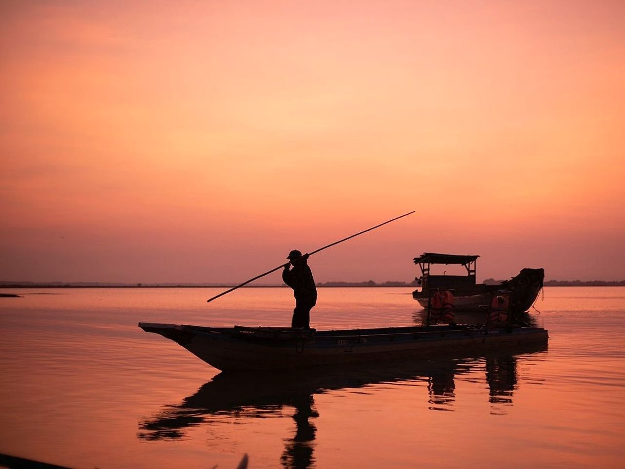 আমাদের মূল সংগ্রহ